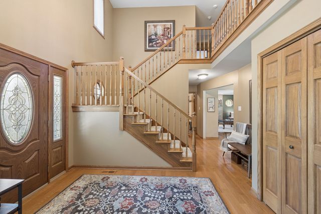8130 Edgebrook Lane, Tinley Park, IL 60487