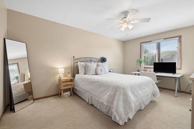 8130 Edgebrook Lane, Tinley Park, IL 60487