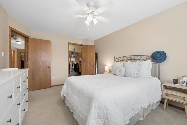8130 Edgebrook Lane, Tinley Park, IL 60487