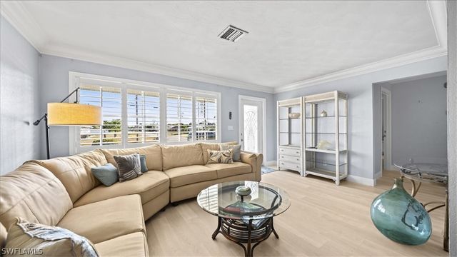 511 SE 34th TER, Cape Coral, FL 33904