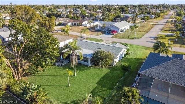 511 SE 34th TER, Cape Coral, FL 33904