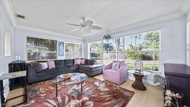 511 SE 34th TER, Cape Coral, FL 33904