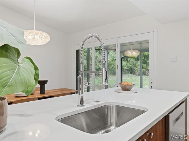 2501 Trossock Lane, Unincorporated, MO 63122