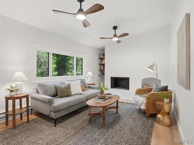 2501 Trossock Lane, Unincorporated, MO 63122