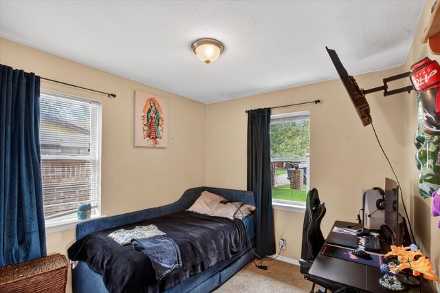 2231 Loyce Drive, Mesquite, TX 75149