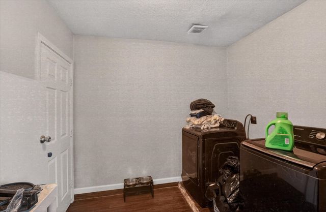 2231 Loyce Drive, Mesquite, TX 75149