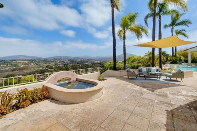 18103 Via Ascenso, Rancho Santa Fe, CA 92067