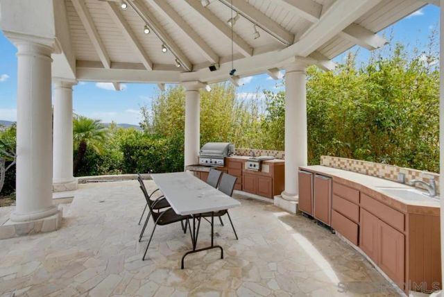 18103 Via Ascenso, Rancho Santa Fe, CA 92067