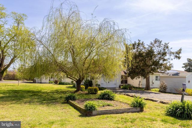 38338 POINT BREEZE RD, Coltons Point, MD 20626