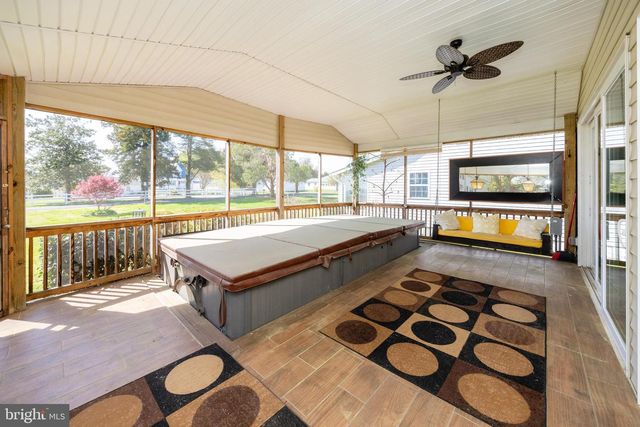 38338 POINT BREEZE RD, Coltons Point, MD 20626