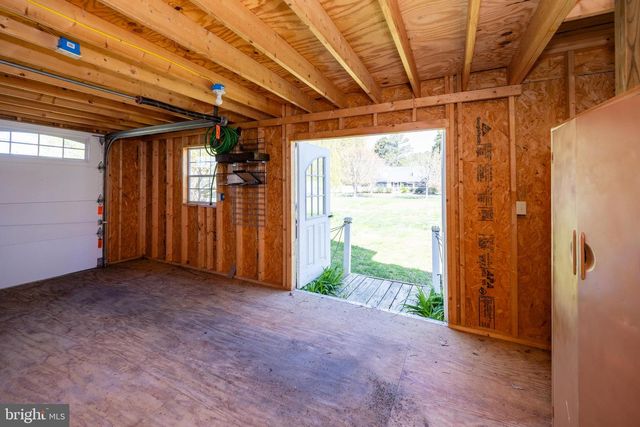 38338 POINT BREEZE RD, Coltons Point, MD 20626