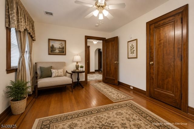 40 Carpenter St, Belleville Twp., NJ 07109
