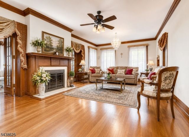 40 Carpenter St, Belleville Twp., NJ 07109