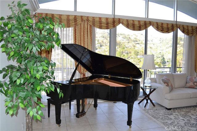 1155 N Brand Boulevard 1101, Glendale, CA 91202