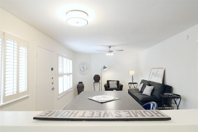 614 Kipling St Street B8, Houston, TX 77006