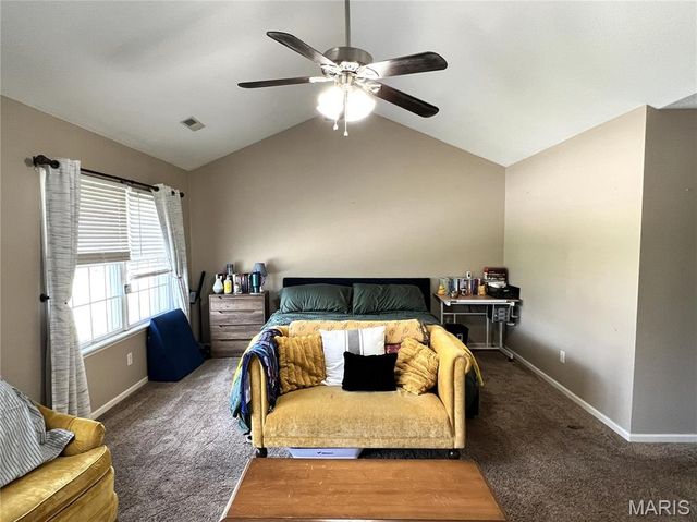 863 Marc Drive, Alton, IL 62002