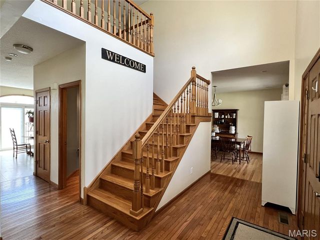 863 Marc Drive, Alton, IL 62002