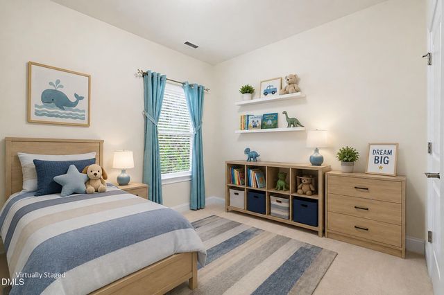 608 Sippihaw Oaks Drive, Fuquay Varina, NC 27526