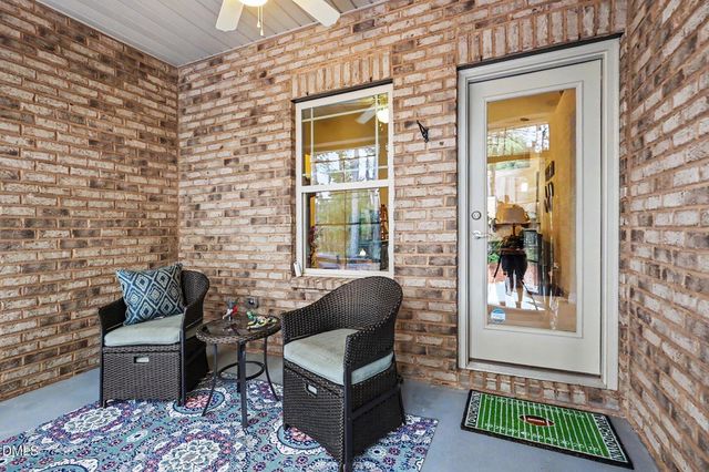 608 Sippihaw Oaks Drive, Fuquay Varina, NC 27526