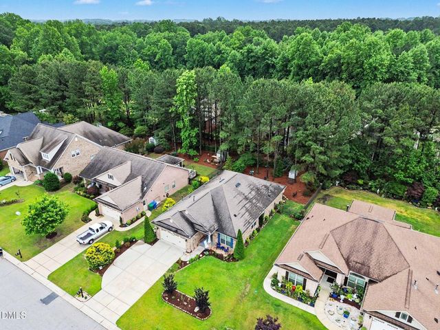 608 Sippihaw Oaks Drive, Fuquay Varina, NC 27526