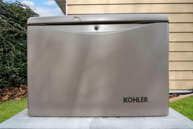 115 Marlin Avenue, Galveston, TX 77550