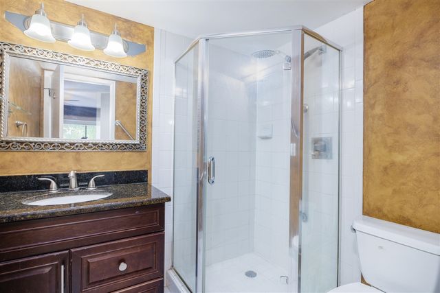 3835 Lone Pine Road 100, West Bloomfield, MI 48323