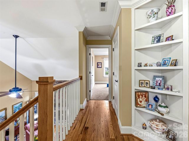 61 Village Pointe Lane, Asheville, NC 28803
