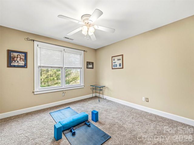 61 Village Pointe Lane, Asheville, NC 28803