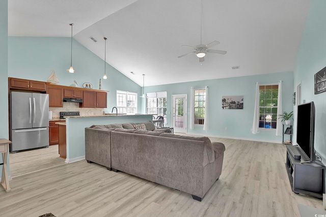 2302 Clandon Dr., Myrtle Beach, SC 29579