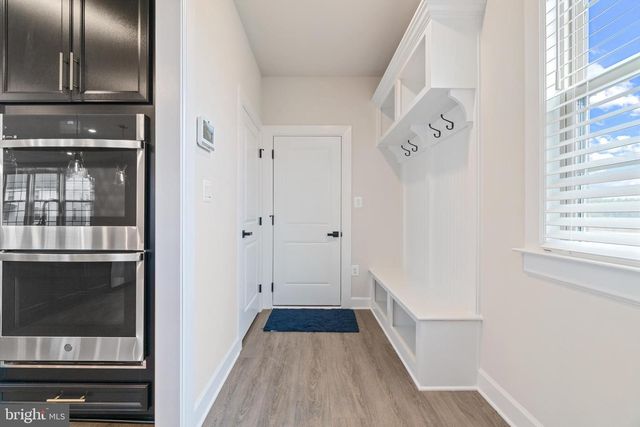 6547 CLUBHOUSE DR, Laurel, MD 20708