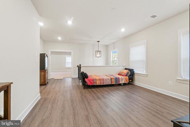 6547 CLUBHOUSE DR, Laurel, MD 20708