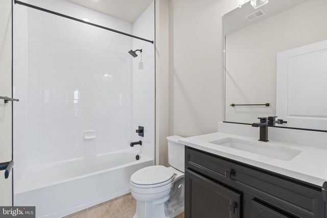 6547 CLUBHOUSE DR, Laurel, MD 20708