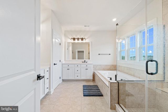 6547 CLUBHOUSE DR, Laurel, MD 20708