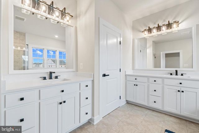 6547 CLUBHOUSE DR, Laurel, MD 20708