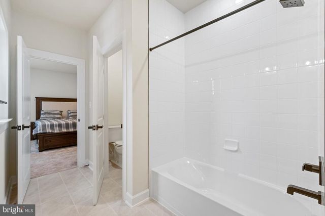 6547 CLUBHOUSE DR, Laurel, MD 20708