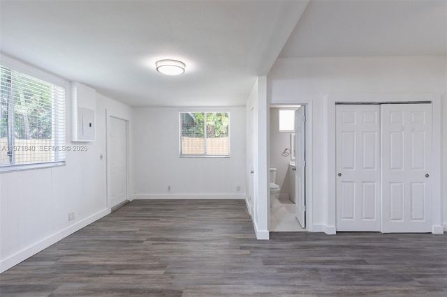 132 SW 2nd Ave, Hallandale Beach, FL 33009