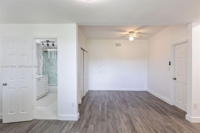 132 SW 2nd Ave, Hallandale Beach, FL 33009