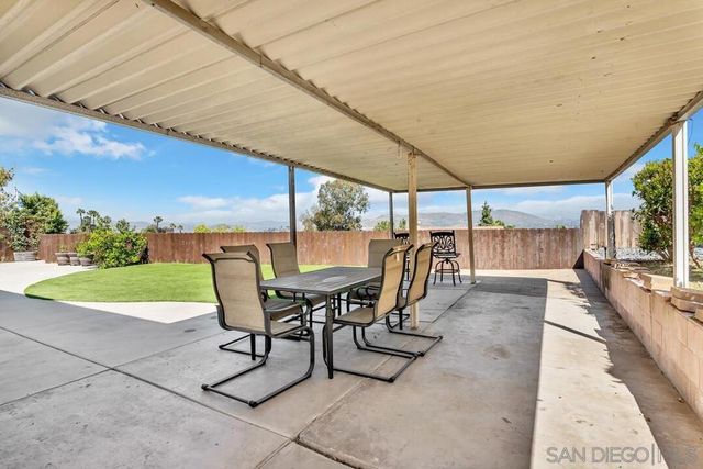 1509 Honey Hill, El Cajon, CA 92020