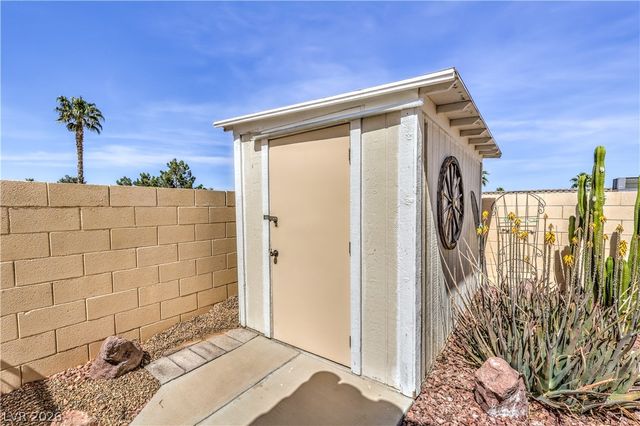 836 Holly Lake Way, Henderson, NV 89002