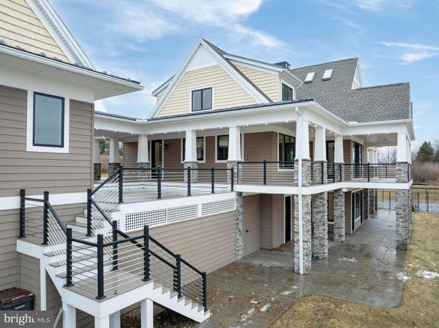 373 W CRESTVIEW AVE, Boalsburg, PA 16827