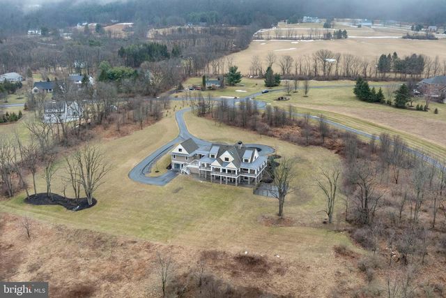 373 W CRESTVIEW AVE, Boalsburg, PA 16827