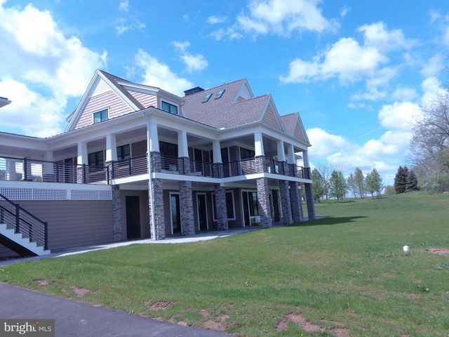 373 W CRESTVIEW AVE, Boalsburg, PA 16827