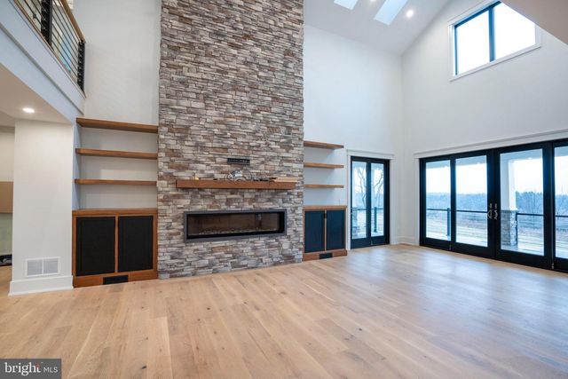 373 W CRESTVIEW AVE, Boalsburg, PA 16827