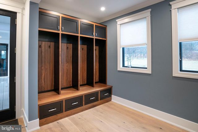 373 W CRESTVIEW AVE, Boalsburg, PA 16827