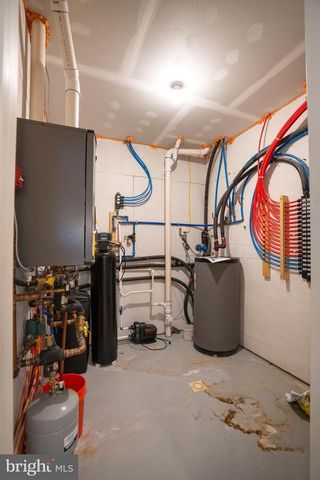 373 W CRESTVIEW AVE, Boalsburg, PA 16827