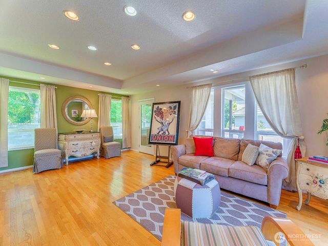 1837 NW 45th Avenue, Camas, WA 98607