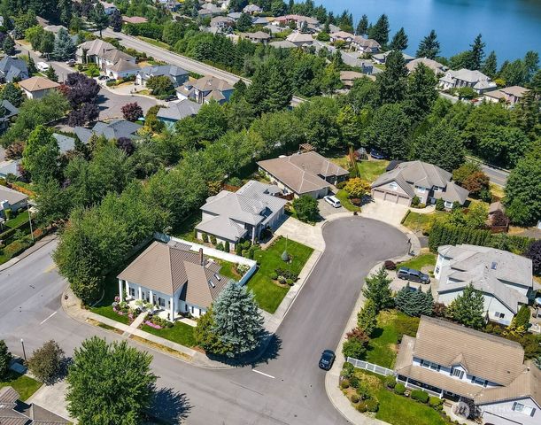 1837 NW 45th Avenue, Camas, WA 98607