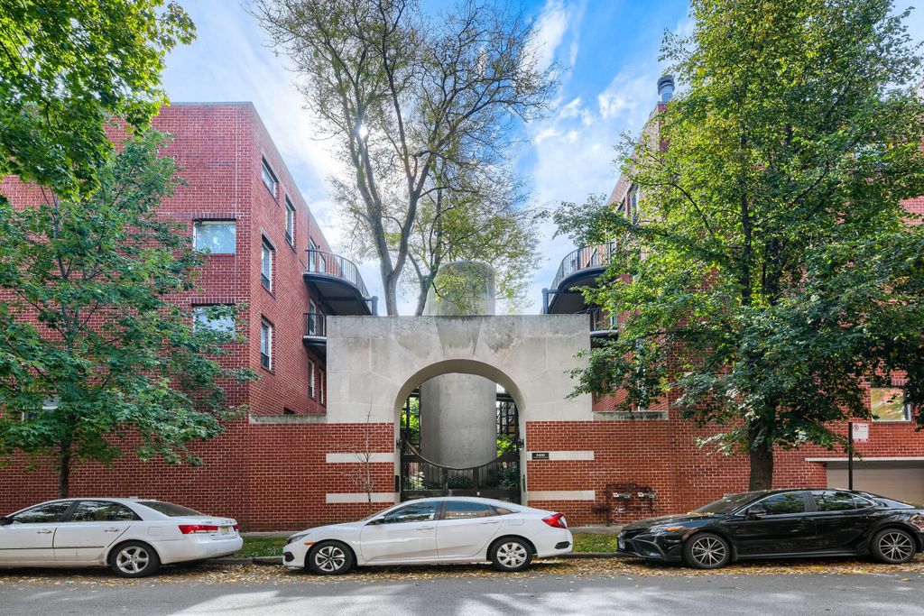 5400 S Hyde Park Boulevard D7, Chicago, IL 60615 — photo 2