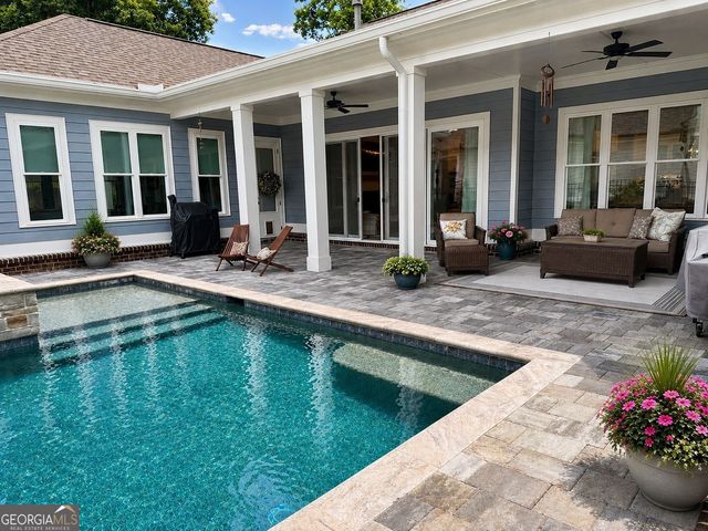 913 Indigo Bunting Road, Statham, GA 30666
