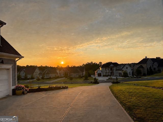 913 Indigo Bunting Road, Statham, GA 30666